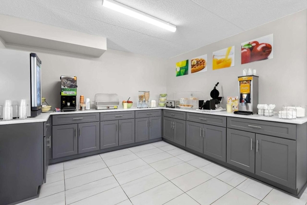 Quality Inn Nashville - Opryland Area Image #6 Quality Inn Nashville - Opryland Area Image #6