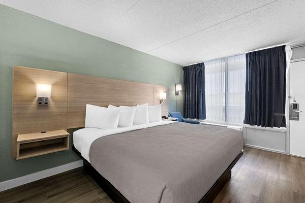 Quality Inn Nashville - Opryland Area Image #26 Quality Inn Nashville - Opryland Area Image #26