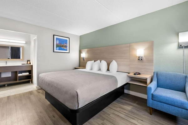 Quality Inn Nashville - Opryland Area Image #28 Quality Inn Nashville - Opryland Area Image #28